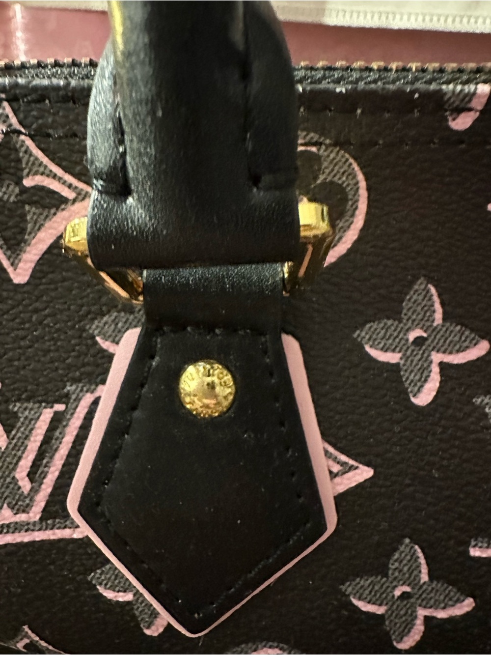 UNBRANDED FASHION BAG!!! - Picture 5 of 17